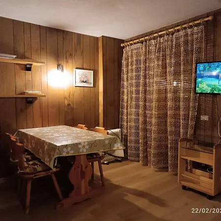 Monolocale Sulle Piste Del Cervino Rododendro Брей-Червінія