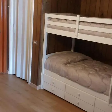 Апартаменти Monolocale Sulle Piste Del Cervino Rododendro Брей-Червінія